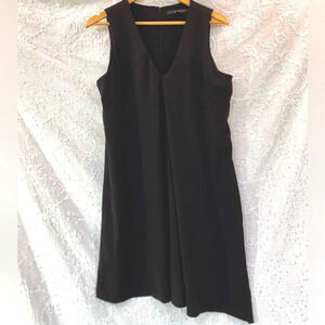 Willow & Thread Little Black Dress Sleeveless V-Neck Loose Fit Slant Hem Size 14
